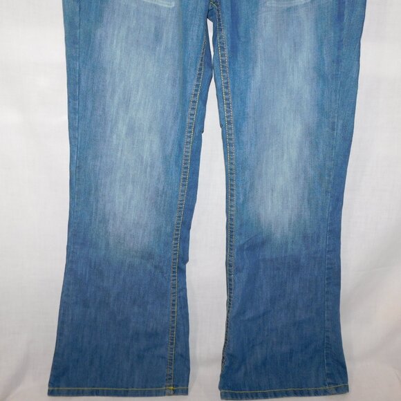 Primark Denim Co Womens 16 Medium Wash Flared Leg Blue Jeans - Picture 8 of 13